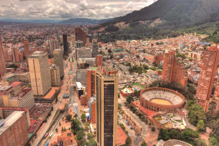 Rompecabezas 1000 Piezas Bogotá TOYNG