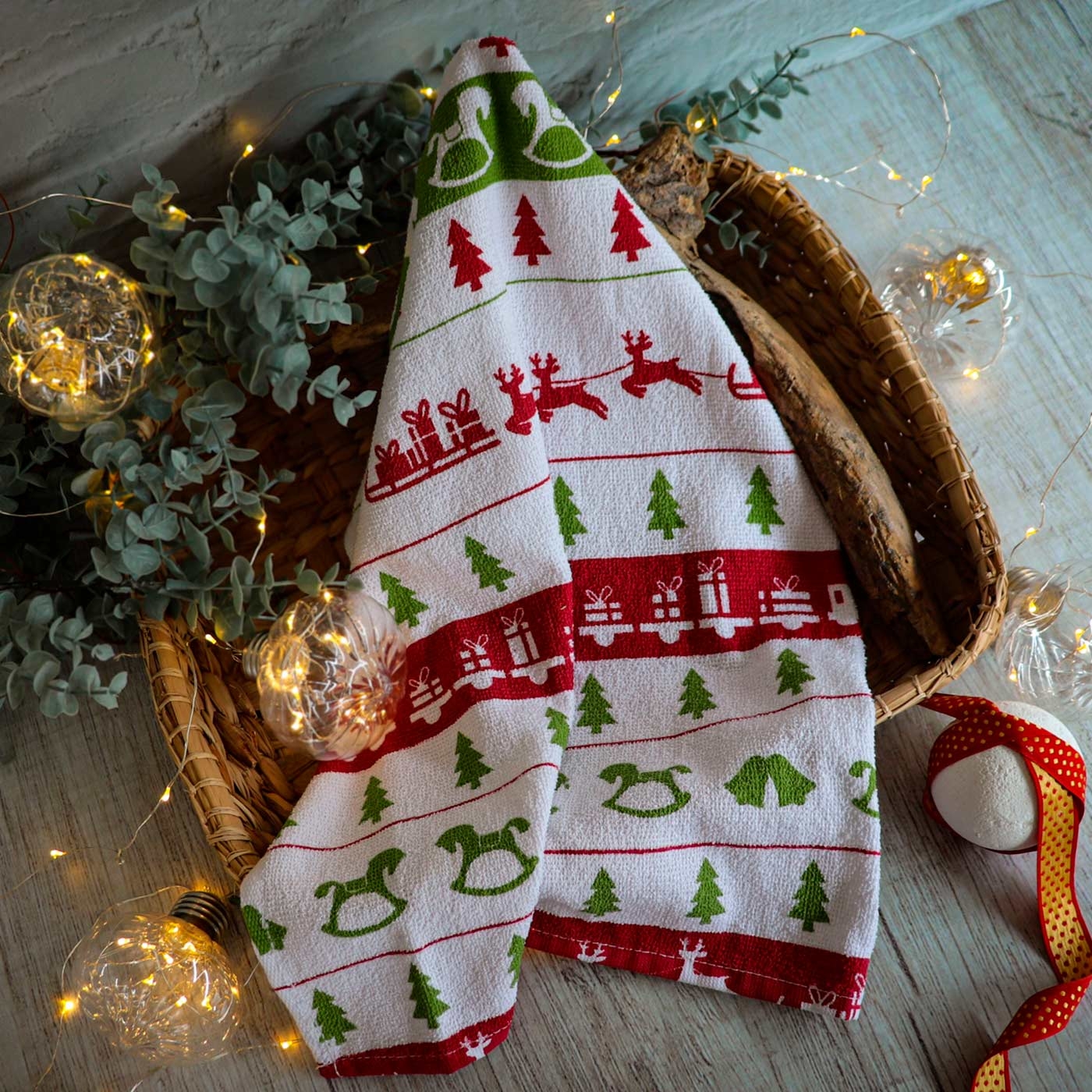 Limpión para cocina FATELARES Navidad 40 x 70 cms/290 grms Blanco con Estampado Limpión para cocina FATELARES Navidad 40 x 70 cms/290 grms Blanco con Estampado