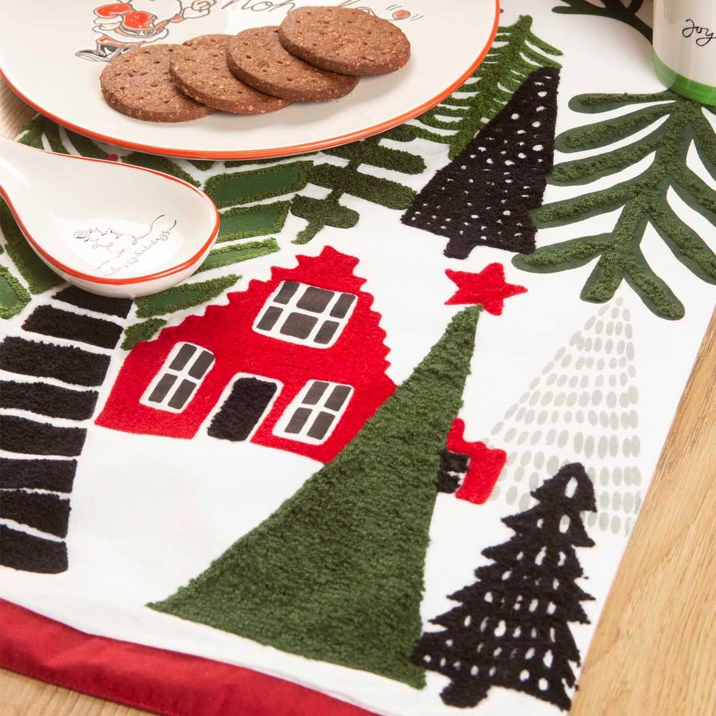 Camino de Mesa JOY Bosque Navidad 35 x 180 cm Verde/Rojo Camino de Mesa JOY Bosque Navidad 35 x 180 cm Verde/Rojo