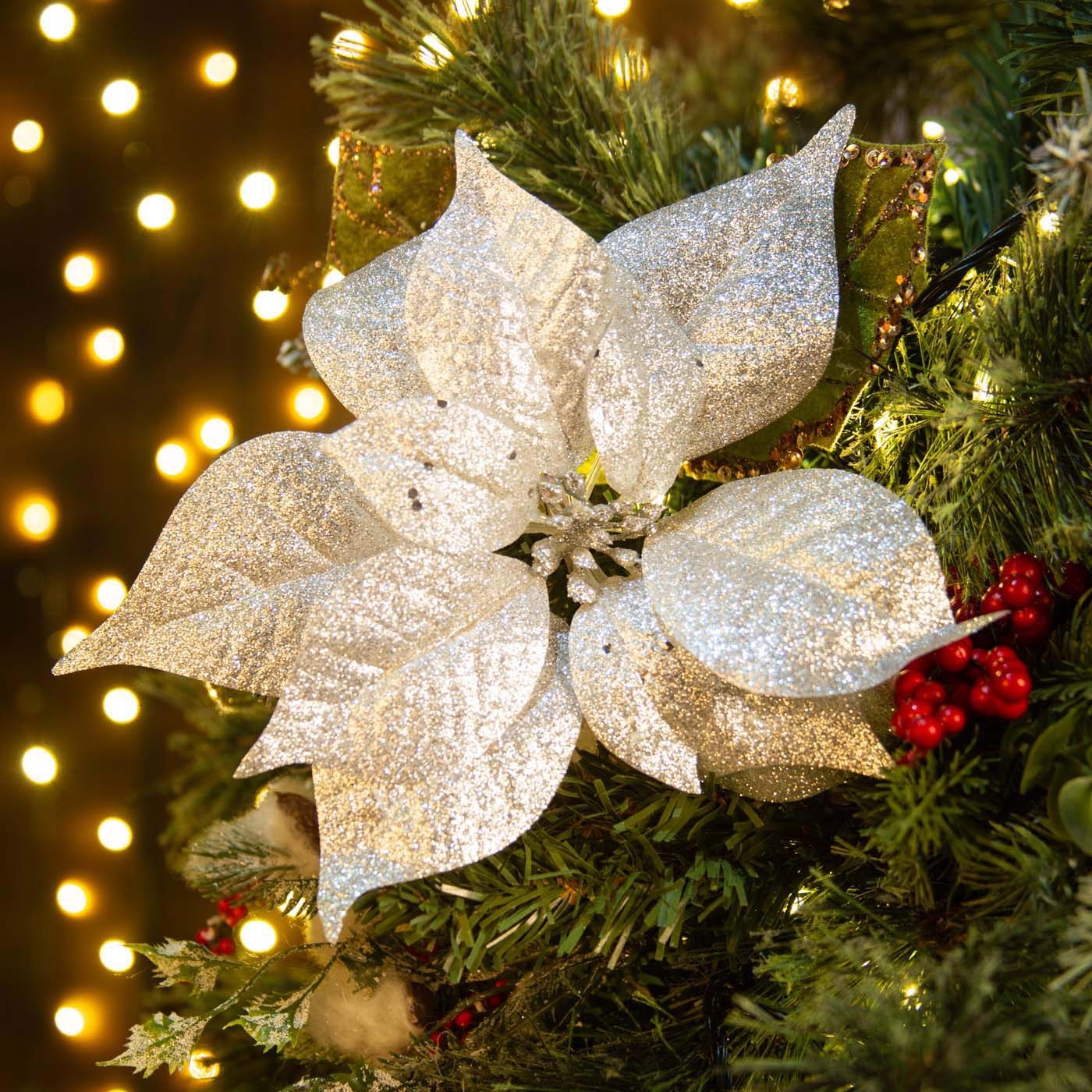 Adorno Navideño Rama Flor JOY Poinsettia Plateada Clip Adorno Navideño Rama Flor JOY Poinsettia Plateada Clip