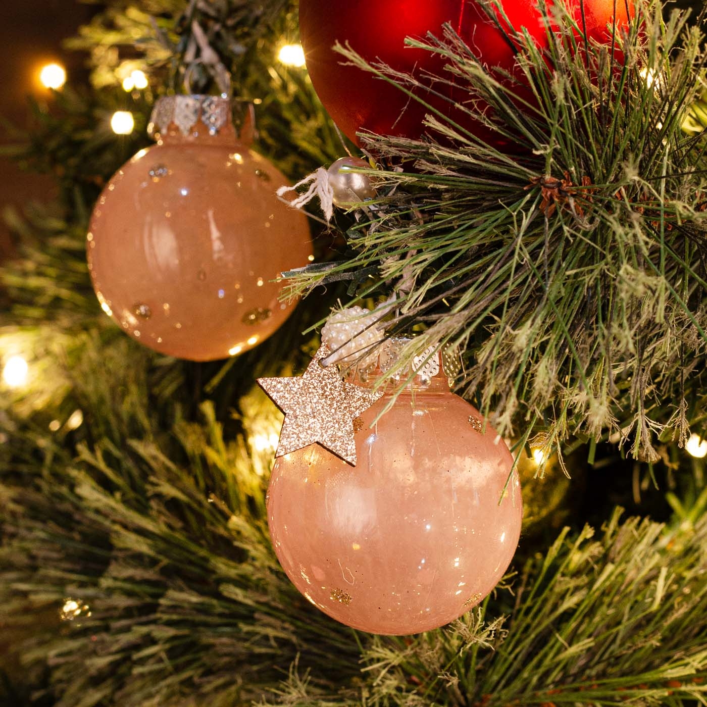 Bola de Navidad JOY Rosa con Perlas 6 cm Bola de Navidad JOY Rosa con Perlas 6 cm