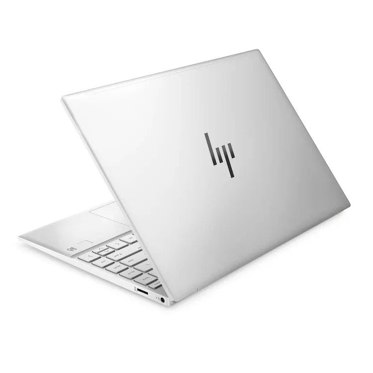 Computador Portátil HP 13,3" Pulgadas Be2000la AMD Ryzen 5- RAM 16GB - Disco SSD 512GB - Plateado