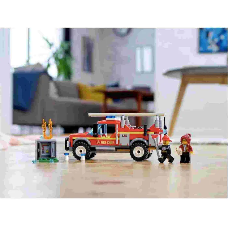 LEGO City Camión de Intervención de La Jefa de Bomberos