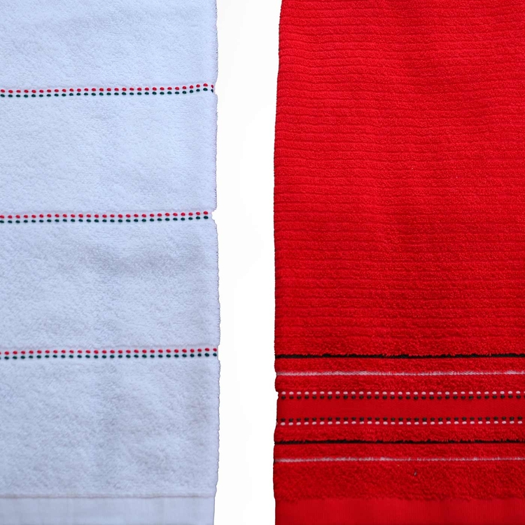 Set x 2 Toallas de Manos FATELARES Guirnalda 40 x70 cms/400 grms Blanca con Decorado y Roja con Decorado Set x 2 Toallas de Manos FATELARES Guirnalda 40 x70 cms/400 grms Blanca con Decorado y Roja con Decorado