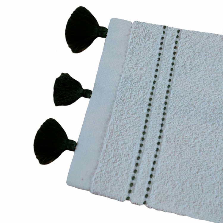 Toalla de Manos FATELARES Tutaina 40 x 70 cms/400 grms Crema con Pompones Verdes Toalla de Manos FATELARES Tutaina 40 x 70 cms/400 grms Crema con Pompones Verdes