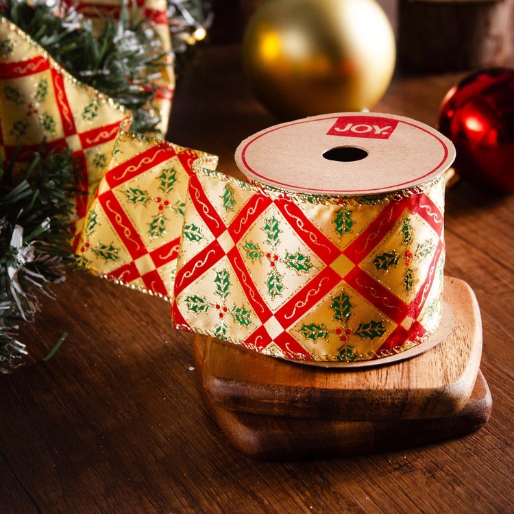 Cinta Navideña JOY Rombos y Hojas con Berries 6.3 cm Cinta Navideña JOY Rombos y Hojas con Berries 6.3 cm